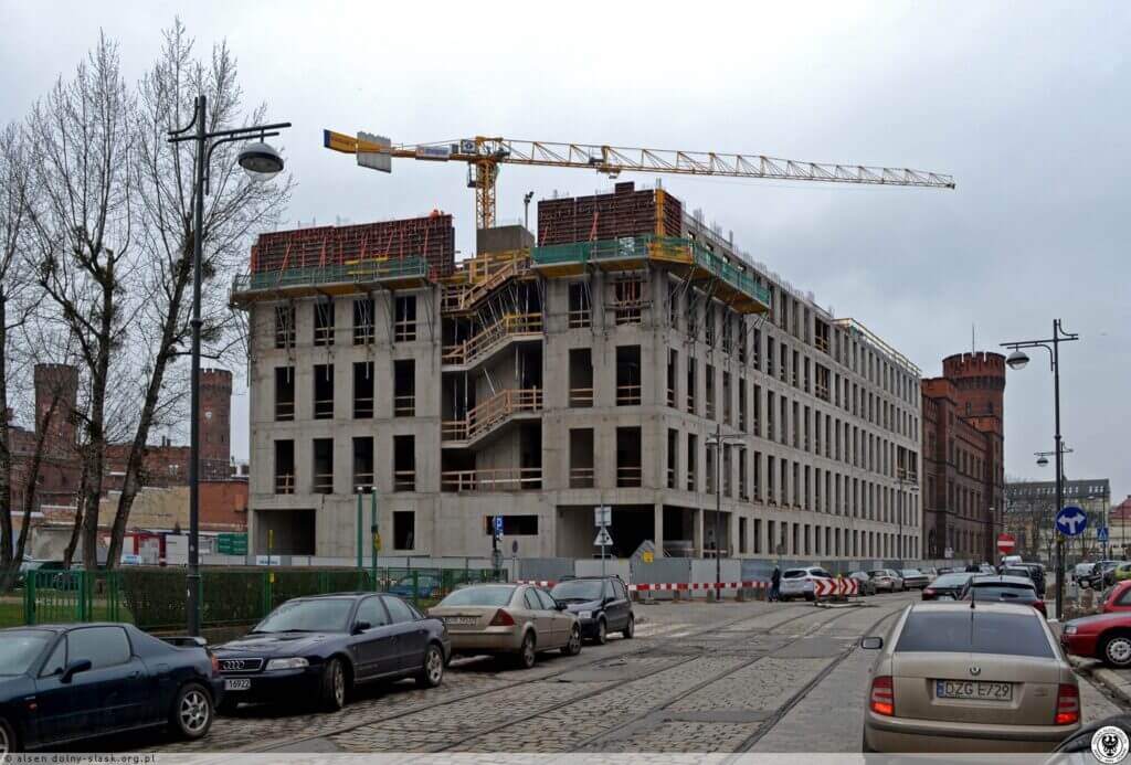 Budowa Sądu Rejonowego we Wrocławiu, 2013-2014
